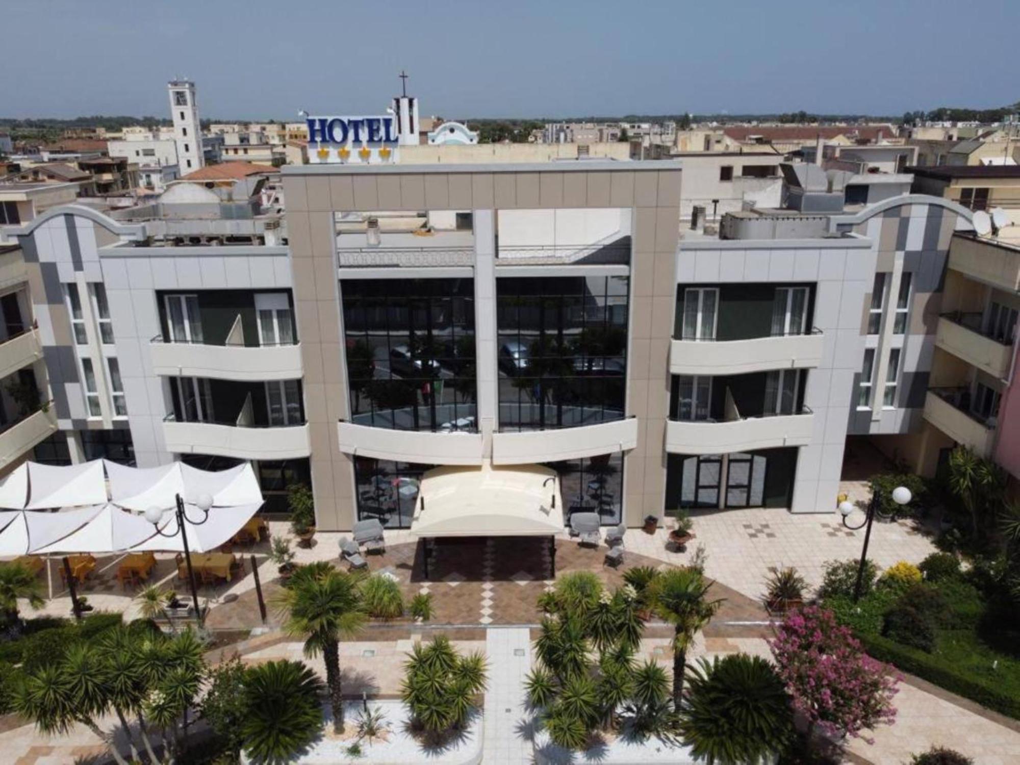 Best Western Hotel Imperiale Nova Siri Exterior foto